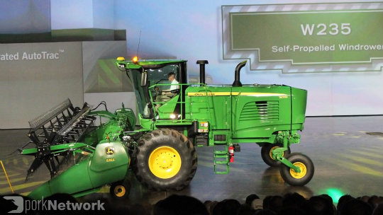 John Deere Introduces The W235 Self Propelled Windrower Cattle Network 0674